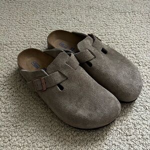 NWOT Birkenstock Boston